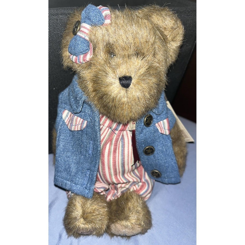 Longaberger Boyd's Bear Exclusive 2004 Starr Beebeary Bee Bear - NWT
